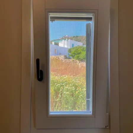 Kisari Cozy Apartment Kimolos